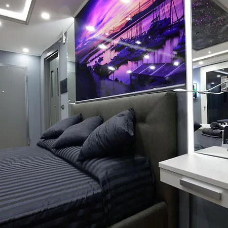 Starry Sky Charming House-2
